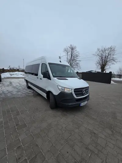 Фото компанії Пасажирські перевезення "Lux.Bus.Rv"