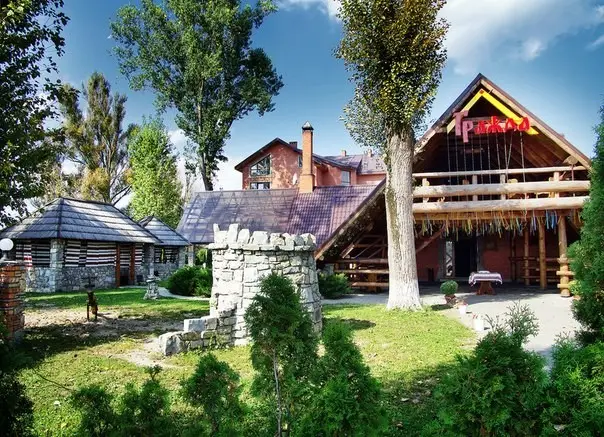 Фото компанії Ресторан-колиба "Гражда"