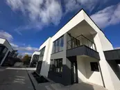 Фото компанії Агенція нерухомості "Смарагда"