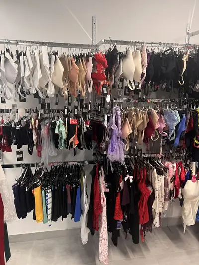 Фото компанії BRAND Outlet