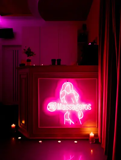 Фото компанії Студія масажу "MassagEros"