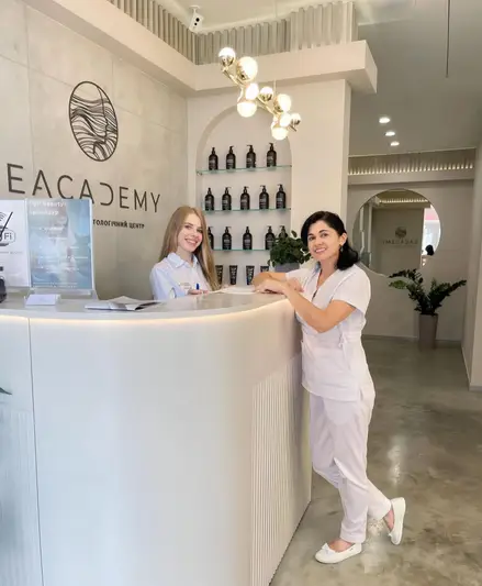 Фото компанії Медико-косметологічний центр "EACADEMY"