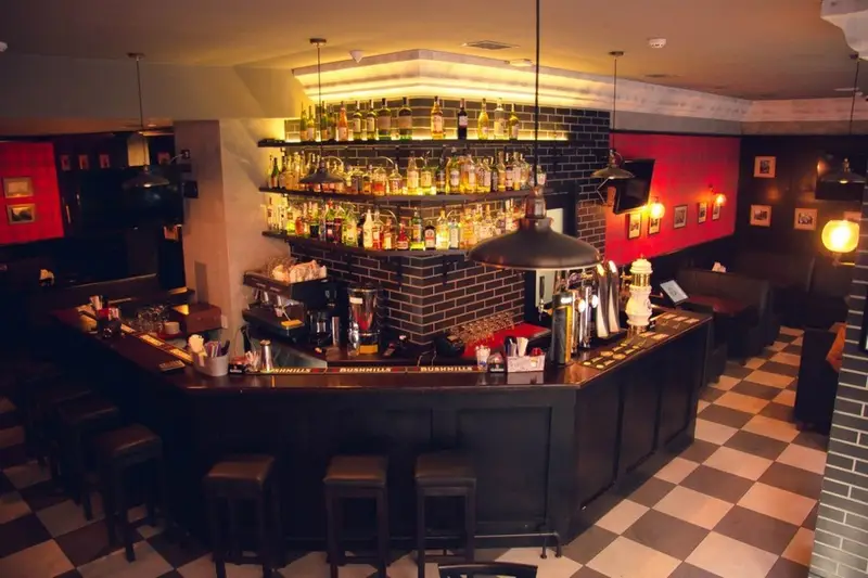 Фото компанії Winston Churchill Pub