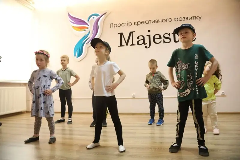 Фото компанії Простір креативного розвитку "Majestic"