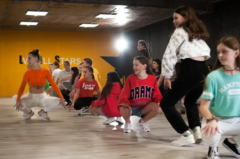 Фото компанії Танцювальна школа "LVIV ALL STARS"