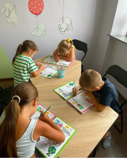 Фото компанії Студія розвитку дитини "Розумний кролик"