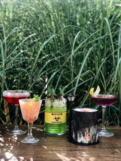 Фото компанії Lion Bar