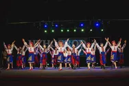 Фото компанії Танцювальний ансамбль центру творчого розвитку дітей та до +