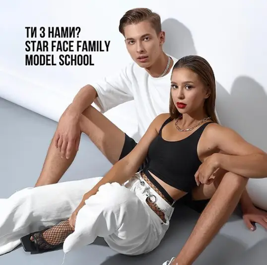 Фото компанії Модельна школа "Star Face Family"