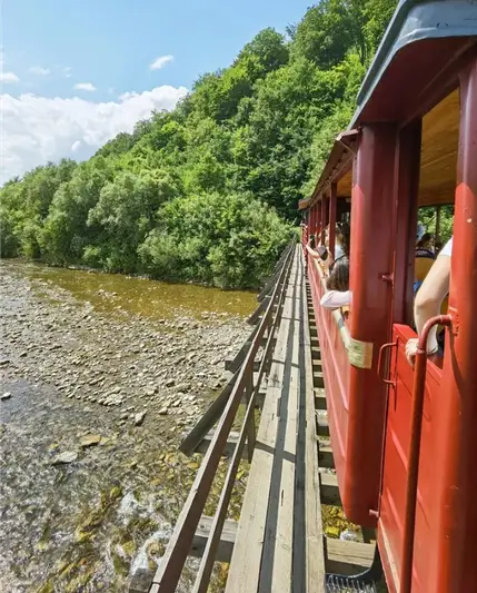 Фото компанії Авторські тури Україною