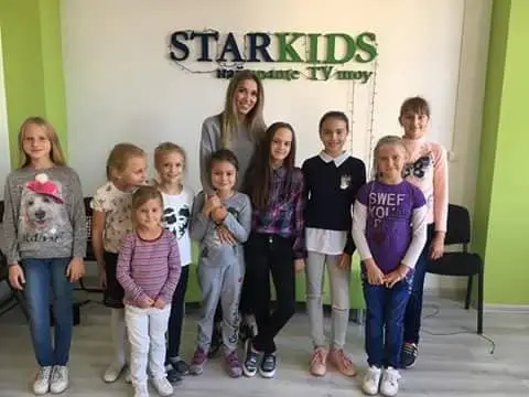 Фото компанії Навчально-мистецький центр "STARKIDS school"