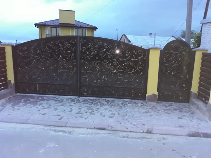 Фото компанії Майстерня художнього ковальства "Фенікс"