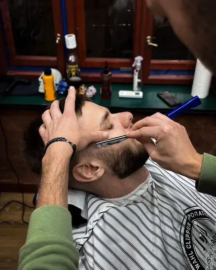 Фото компанії Barbershop "Camelot"