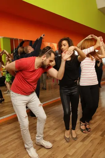 Фото компанії Salsa Манія