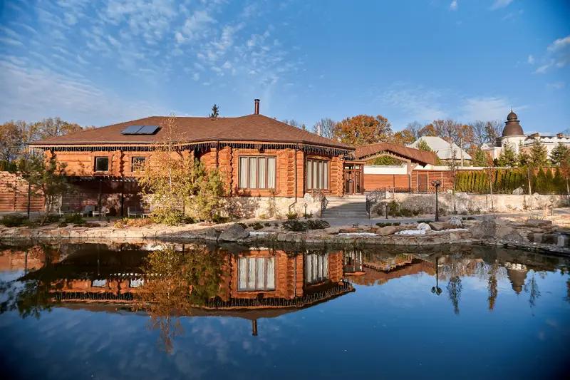 Фото компанії Club Chalet