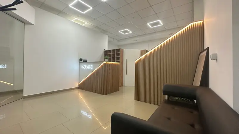 Фото компанії ISERVICE