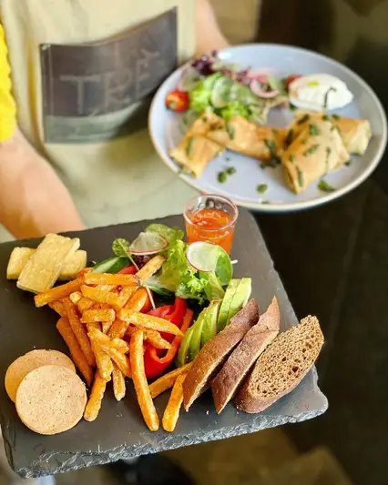 Фото компанії TRÈs french gastrobar
