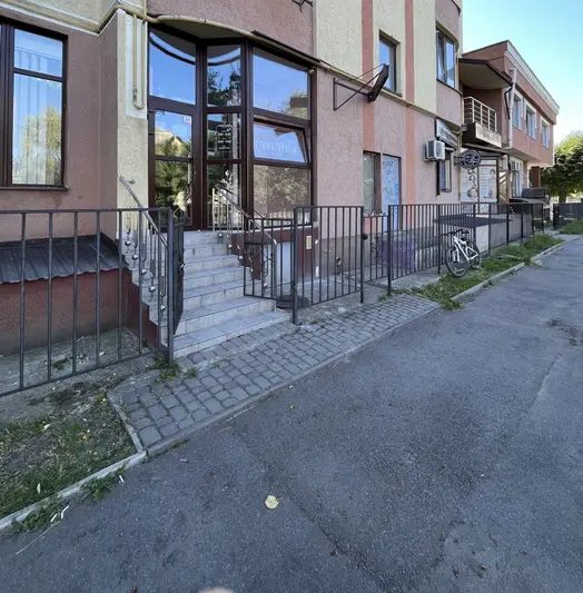 Фото компанії Стоматологія Любомира Томина