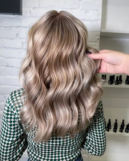 Фото компанії YB Beauty Studio