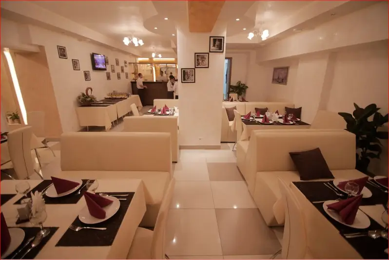 Фото компанії Rotana