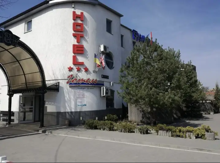 Фото компанії Готельно-ресторанний комплекс "Галактика"