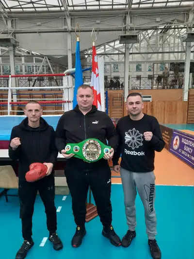Фото компанії Ozarinskiy & Deriabin Boxing Team