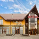 Фото компанії Готельно-ресторанний комплекс "Mon Ami"