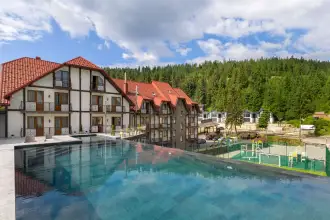 Nikoletta Hotel Bukovel — готель у Буковелі зі SPA та басейнами