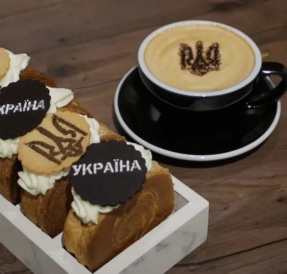 Фото компанії Кондитерська-пекарня "Dolce Factory"