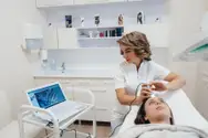Фото компанії Клініка дерматології та косметології "Art Clinique"