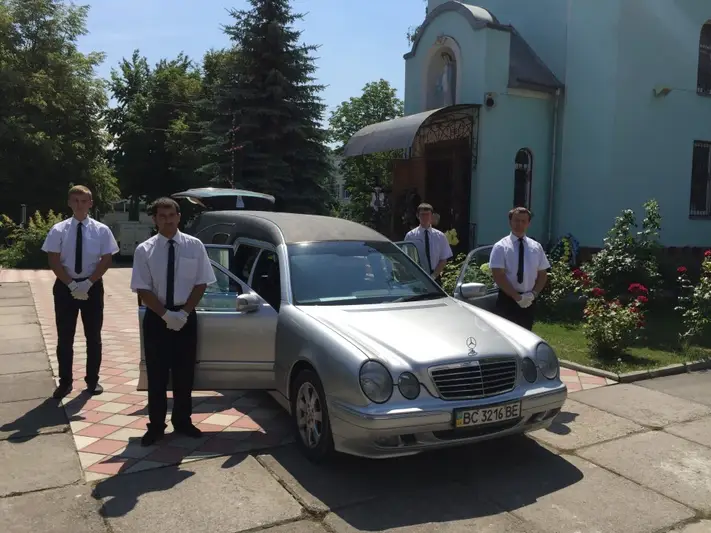 Фото компанії Салон ритуальних послуг "АІД"