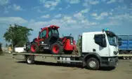 Фото компанії Перевезення спецтехніки та негабаритних вантажів +