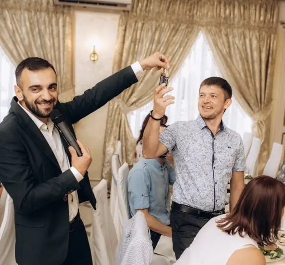 Фото компанії Ведучий "КаRтавий Майкл"