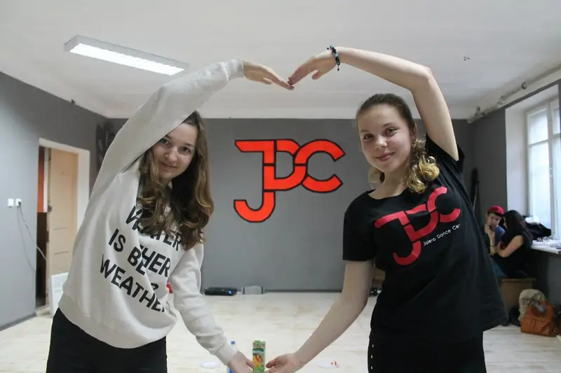 Фото компанії Танцювальна школа "Jolero Dance Centre"